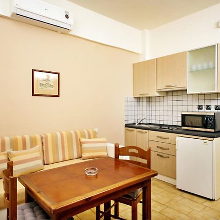 Lili Apartments,Oasis 2,5 Km From Hania Center Parigoria المظهر الخارجي الصورة