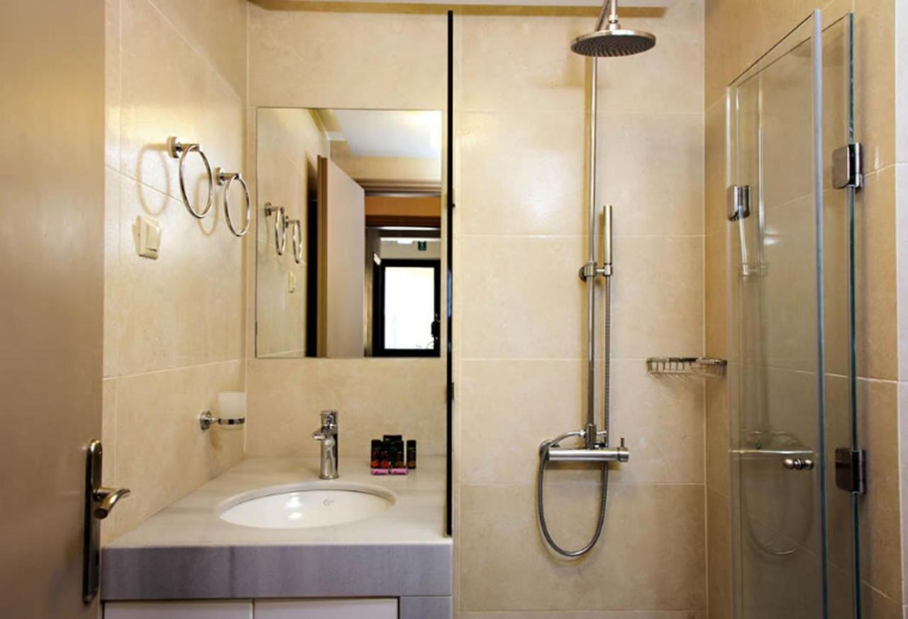 Lili Apartments,Oasis 2,5 Km From Hania Center Parigoria المظهر الخارجي الصورة