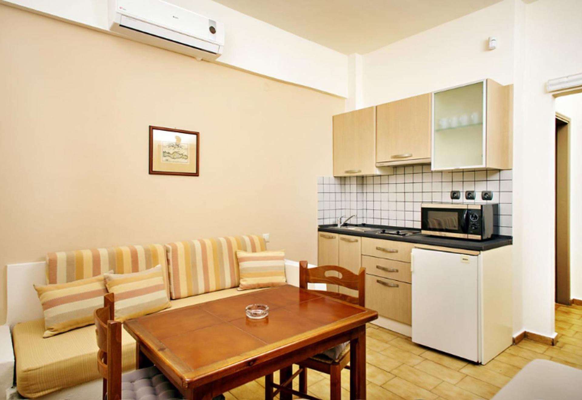 Lili Apartments,Oasis 2,5 Km From Hania Center Parigoria المظهر الخارجي الصورة