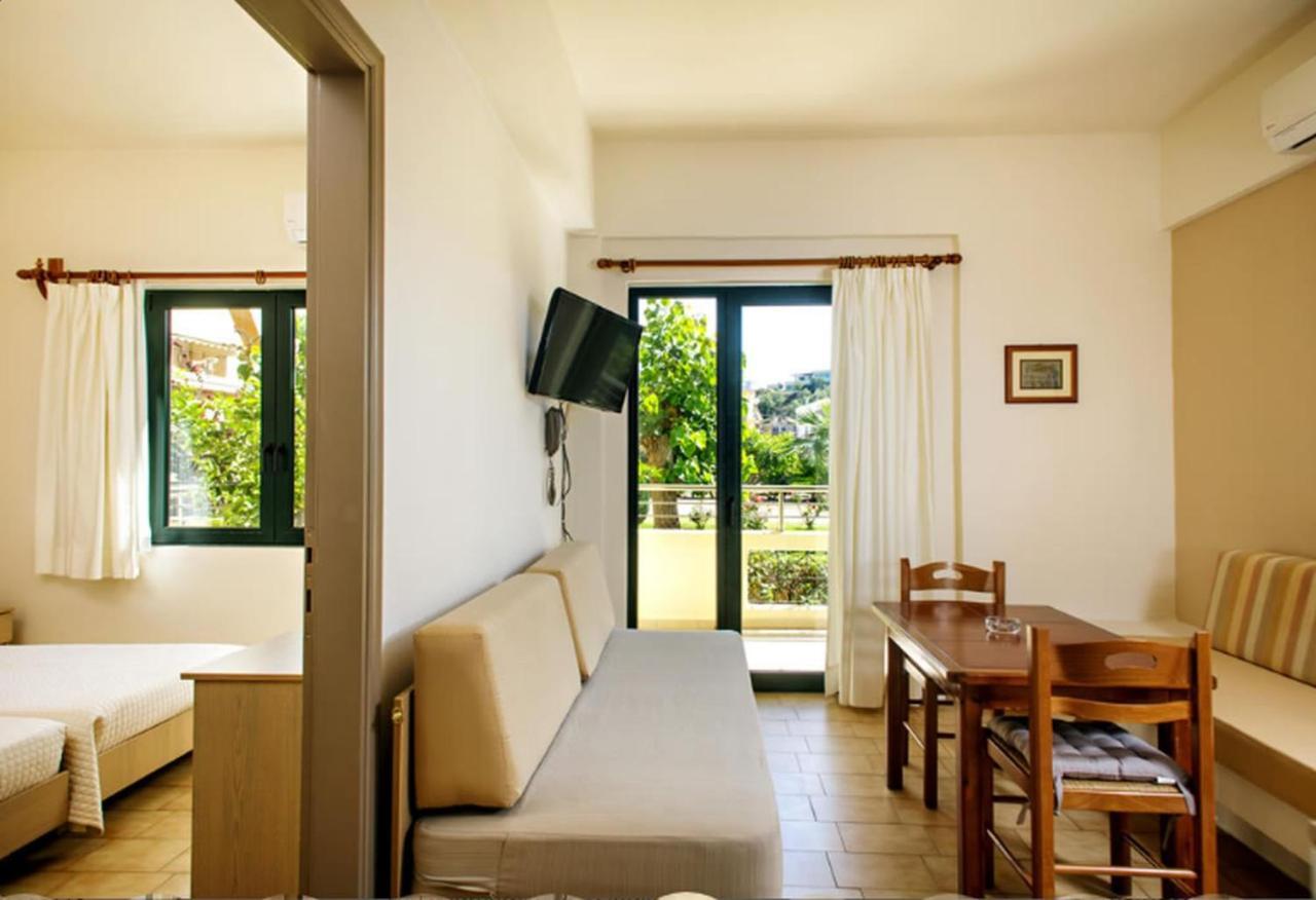 Lili Apartments,Oasis 2,5 Km From Hania Center Parigoria المظهر الخارجي الصورة