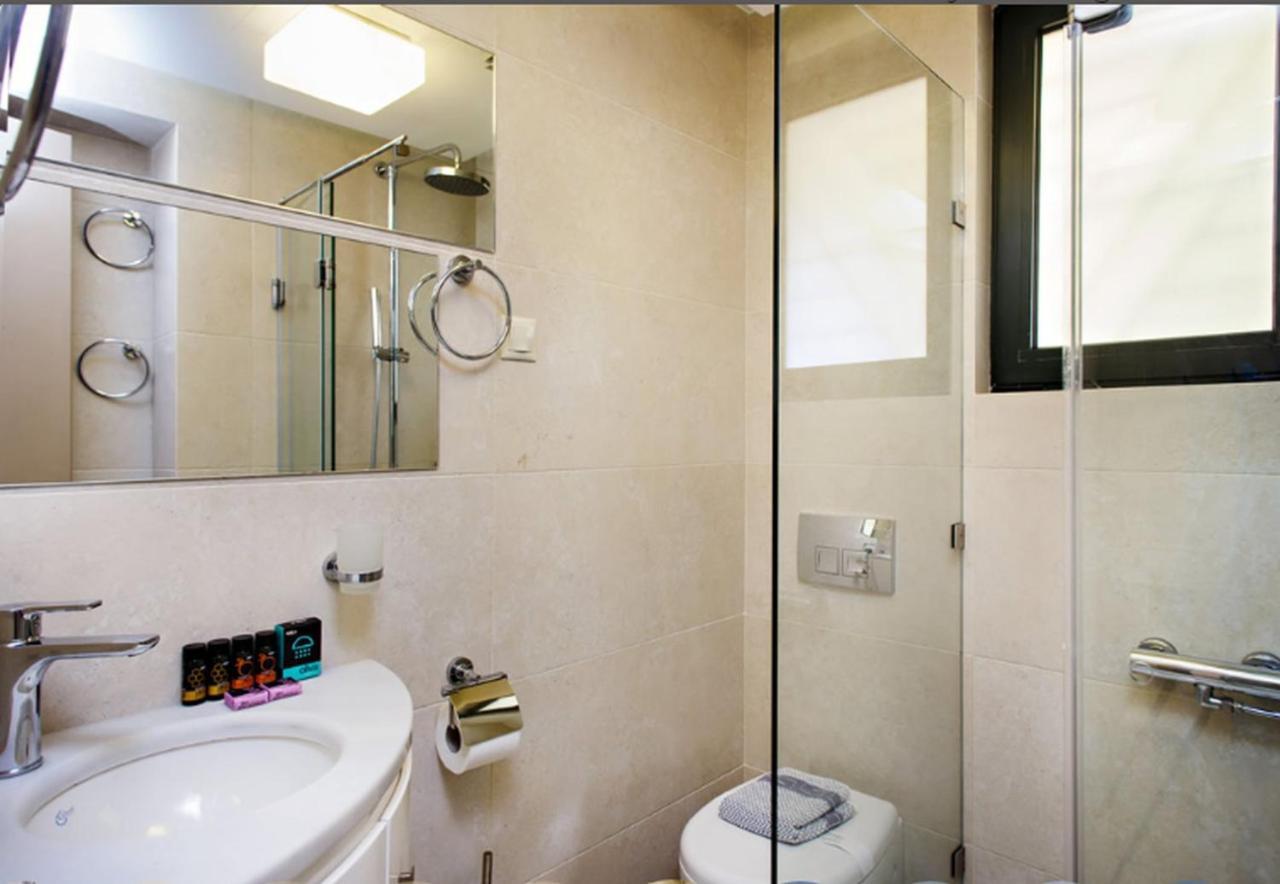 Lili Apartments,Oasis 2,5 Km From Hania Center Parigoria المظهر الخارجي الصورة